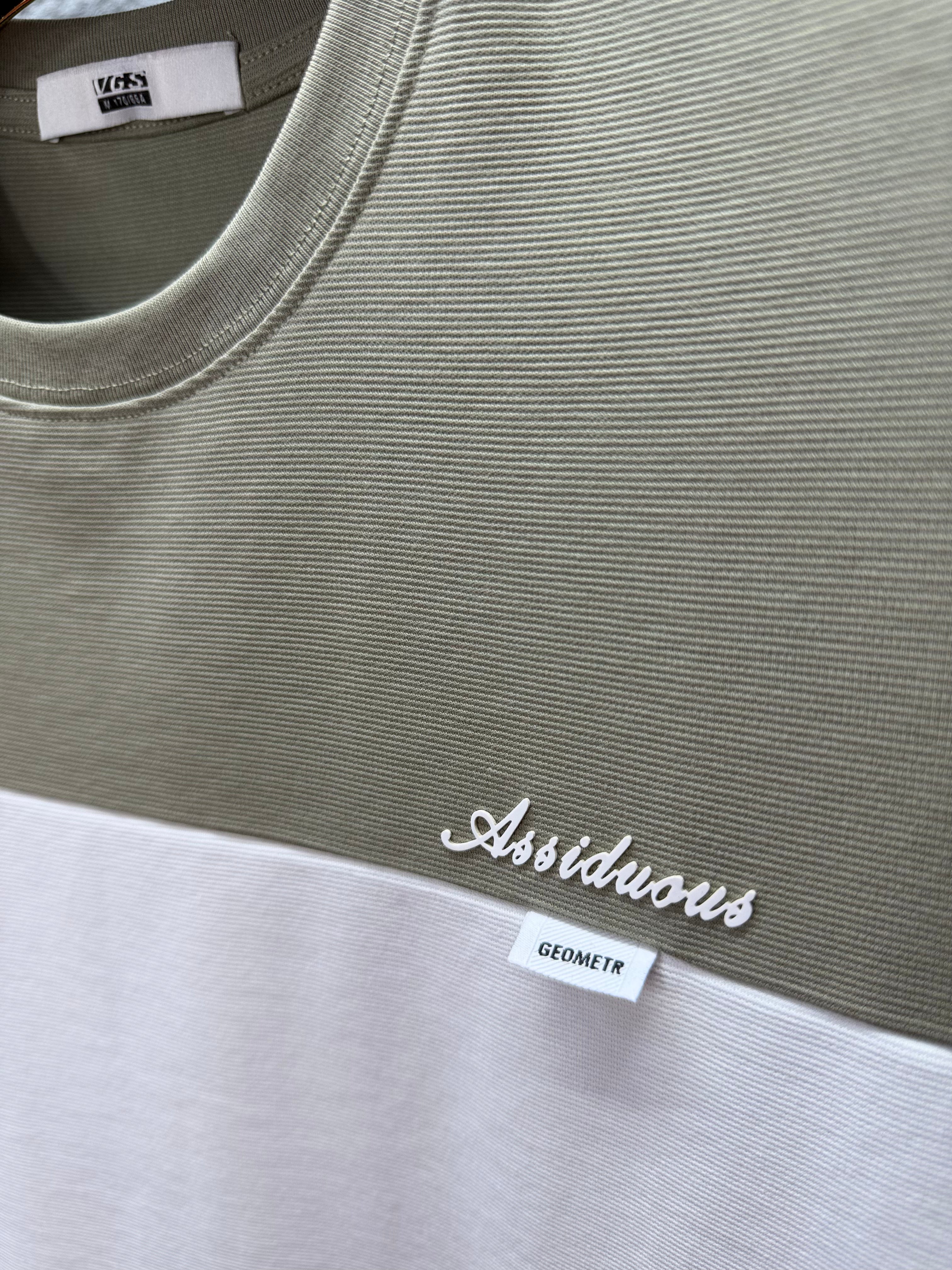 بلوزة Assiduous